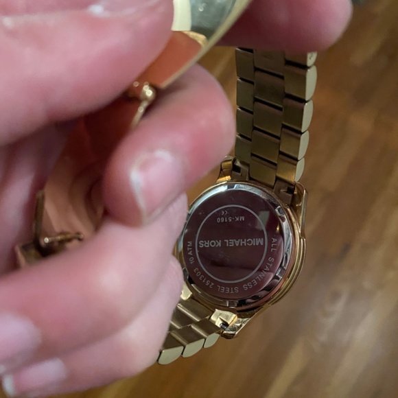 Michael Kors gold Ladies watch MK5160 main image 12